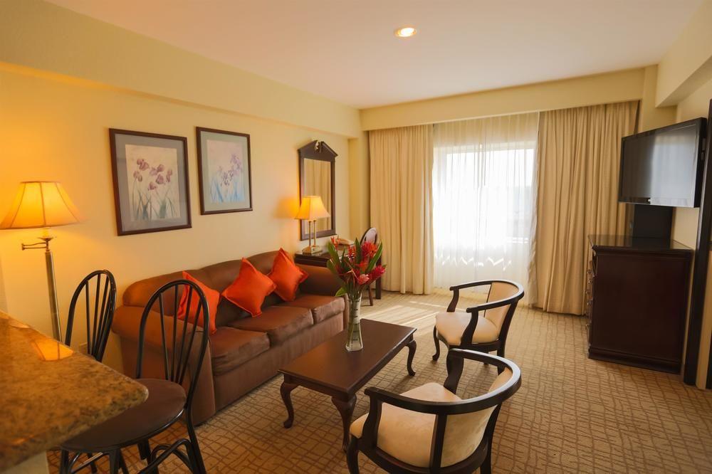 מלון Hilton Doubletree By Hilton מנאגווה מראה חיצוני תמונה